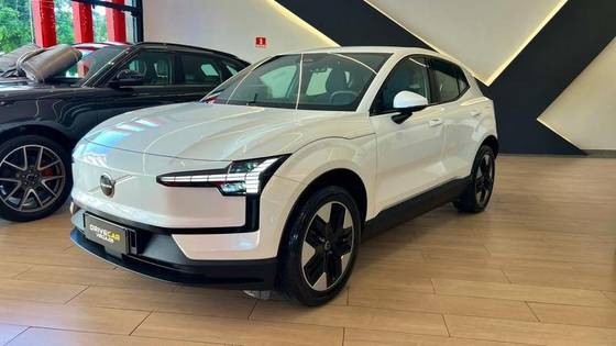 VOLVO EX30 51 KW ELÉTRICO CORE VOLVO EX30 51 KW ELÉTRICO CORE